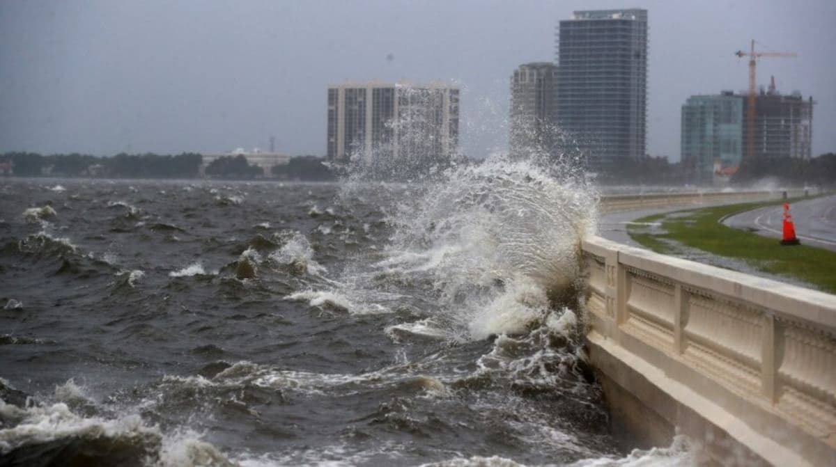 Emiten declaración de emergencia en Florida por huracán Debby; traerá inundaciones catastróficas