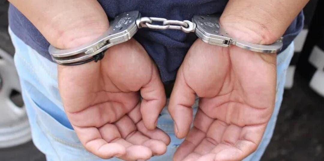 Detienen a presunto feminicida en Sonora; habría matado a su pareja a martillazos