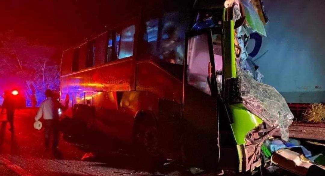 Buscan a familia de menor lesionado en accidente de autobús que venía de Tabasco a Cancún