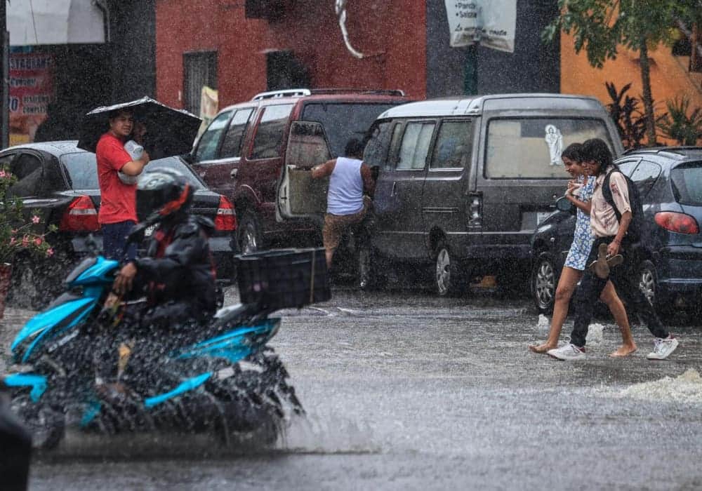 Autoridades pronostican lluvias muy fuertes en 10 estados del país
