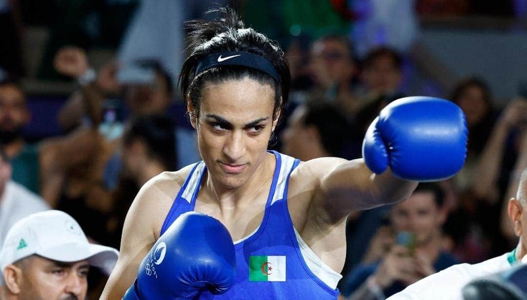 Boxeadora argelina Imane Khelif consigue medalla de oro en París 2024