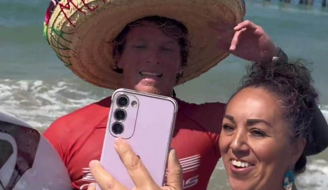 Video: Tras París 2024, surfista mexicano Alan Cleland avanza a finales del US Open