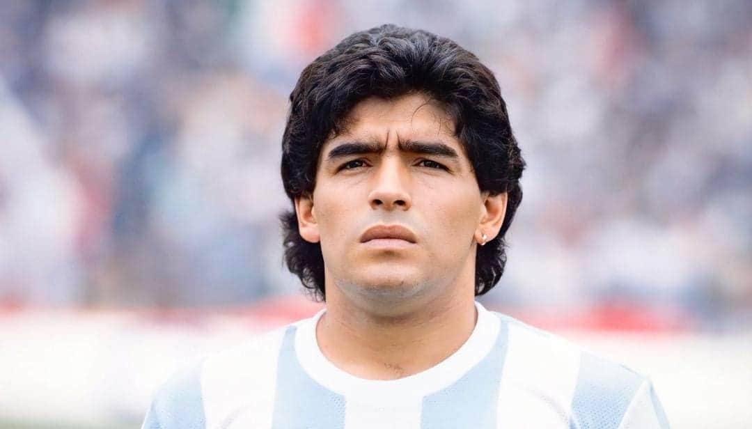 Video: Tunden en redes a vocero de Milei por omitir a Maradona en el Día del Zurdo en Argentina