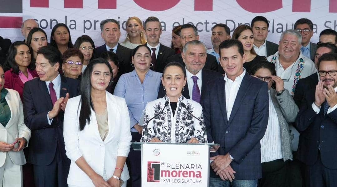 Claudia Sheinbaum da la bienvenida a la 4T a perredistas José Sabino y Araceli Saucedo