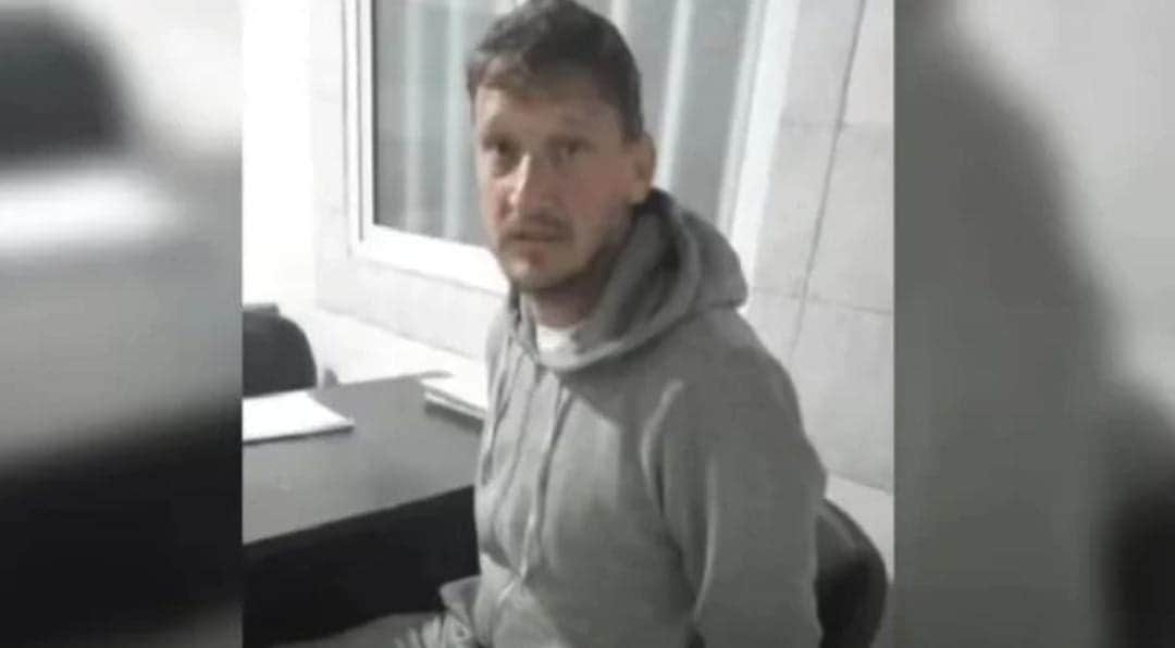 Detienen a político argentino acusado de ser parte de una red internacional de pedofilia