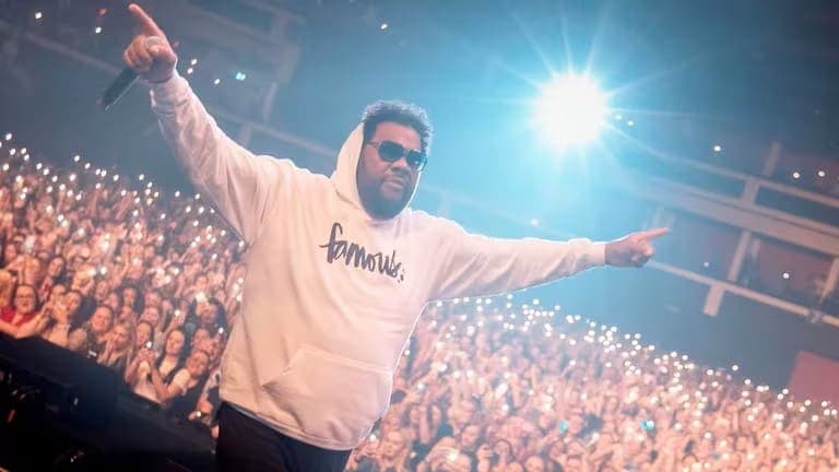 Video: Muere rapero estadounidense tras sufrir un colapso en pleno concierto