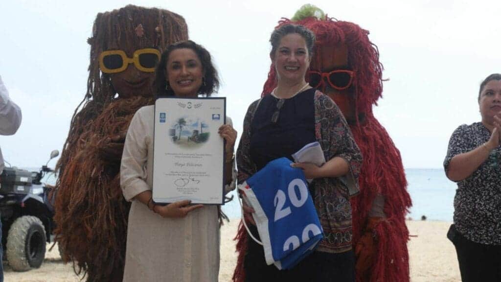 Entregan certificado Blue Flag en la Playa Inclusiva Pelícanos