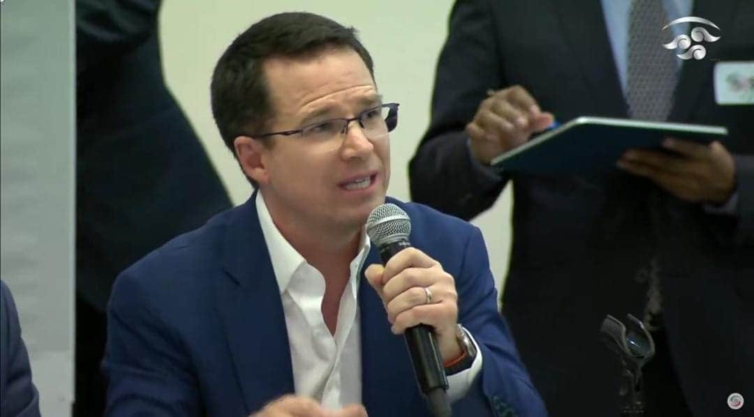 Denuncia Ricardo Anaya que Morena acosa e intenta sobornar a senadores de oposición