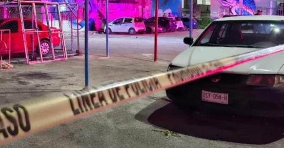 Reportan dos ejecuciones en Cancún; las víctimas fueron una mujer y un motociclista