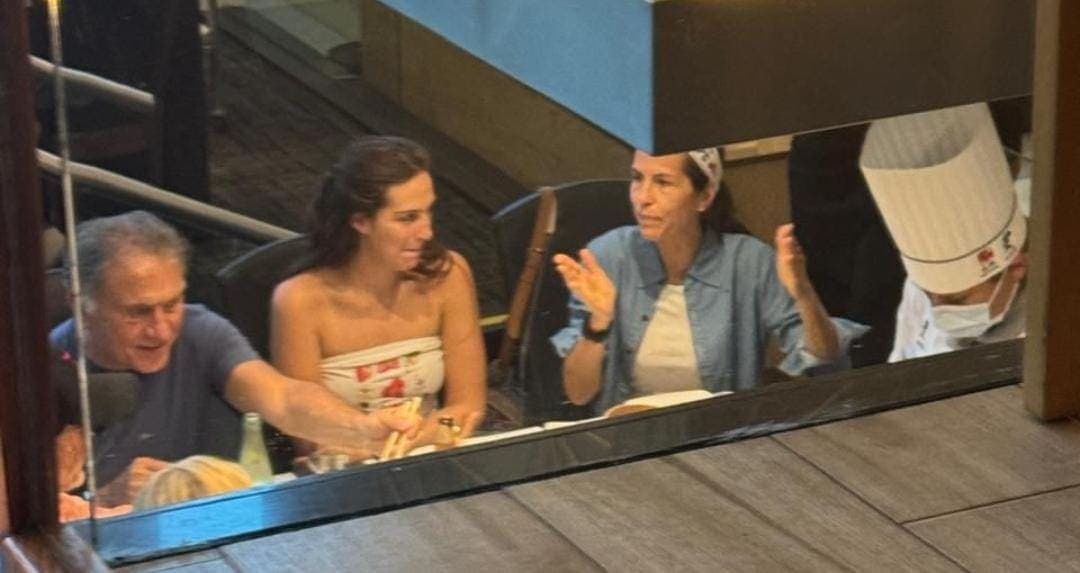 Captan a Miguel Ángel Yunes Linares descansando en Acapulco tras votar a favor de reformas de AMLO