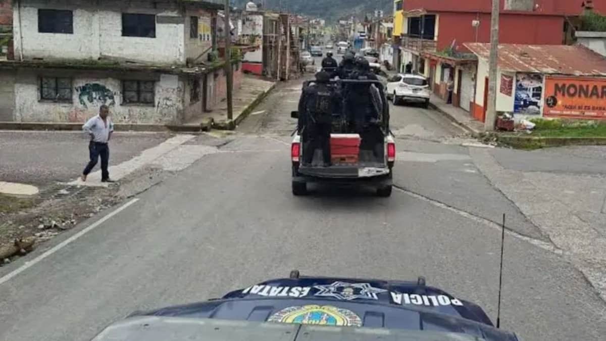 Comando armado arremete contra vecinos en Veracruz; hay un muerto y un herido