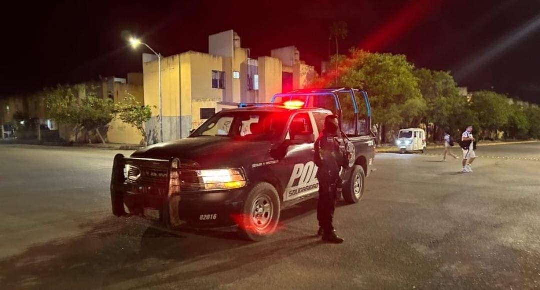 Disparan contra un padre y su hijo en Villas del Sol en Playa del Carmen