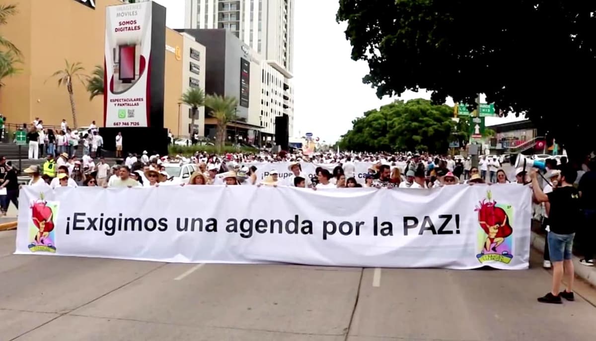 Video: Toman calles para exigir paz y alto a la violencia en Culiacán, Sinaloa