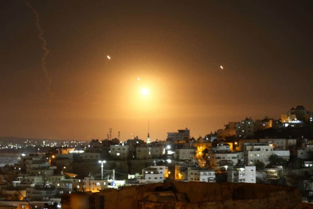 Video: Irán lanza un ataque con al menos 400 misiles balísticos contra Israel