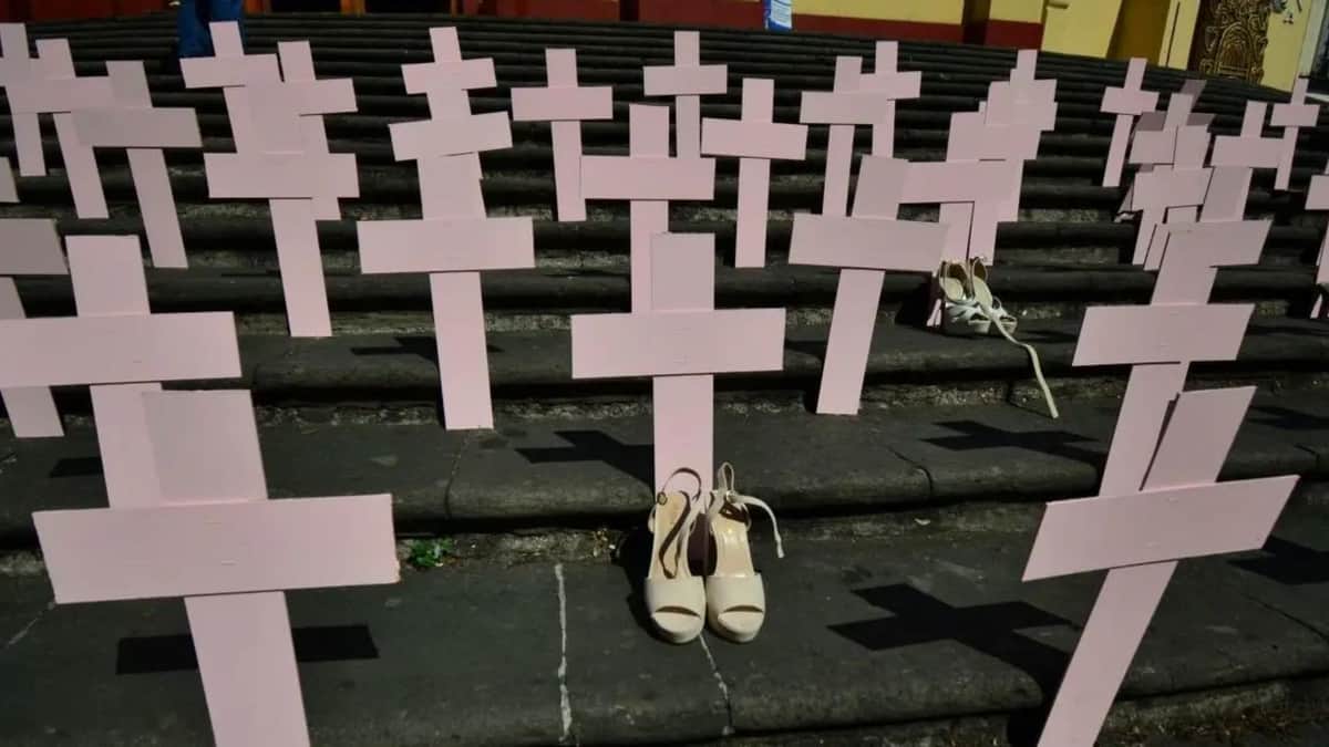 Reportan tres feminicidios en un solo día en Veracruz