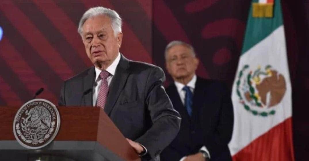 "Blinda" CFE la información sobre su exdirector Manuel Bartlett