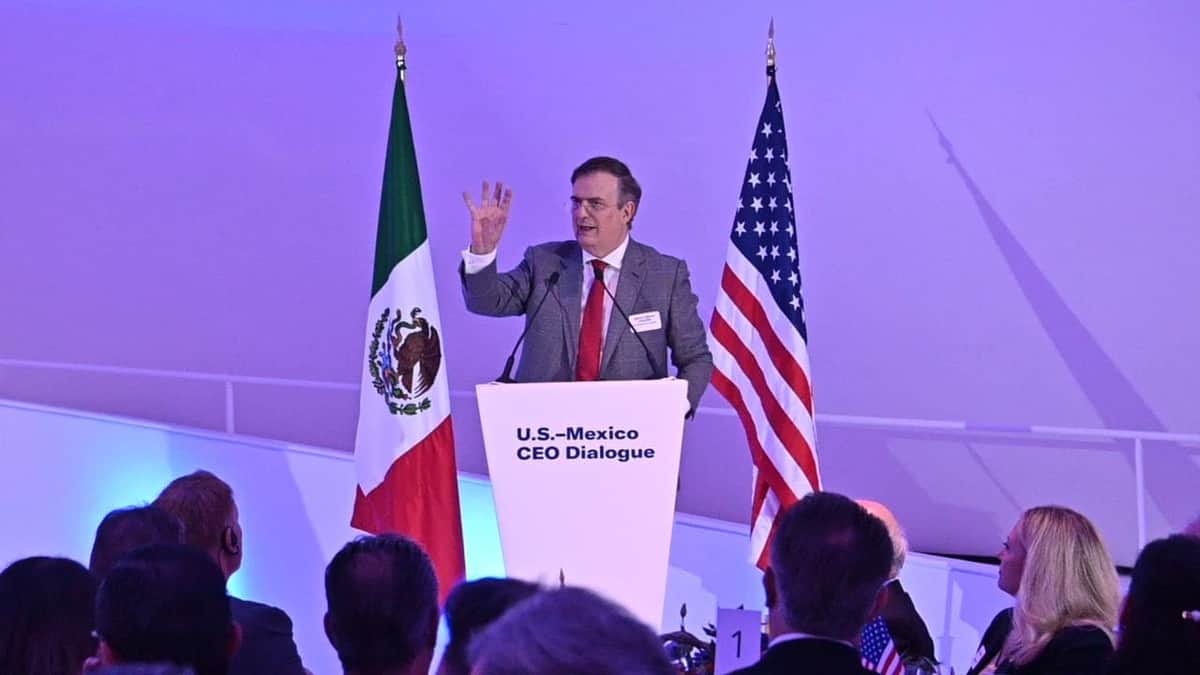 Marcelo Ebrard anuncia inversiones por 20 mil mdd de empresarios de EU y México