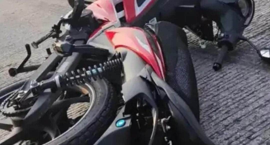 Motociclista muere decapitada en Puebla; fue atropellada por el conductor de un camión