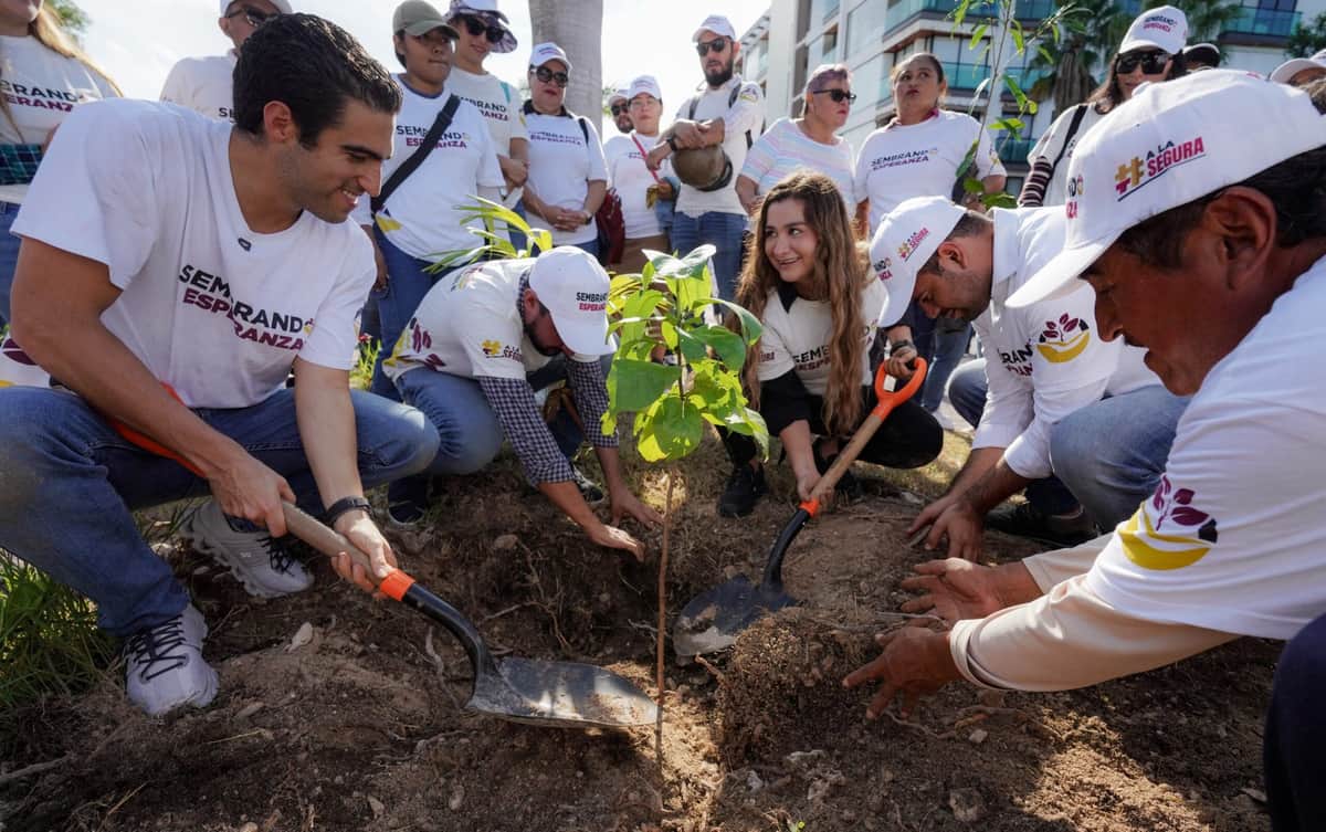 Gino Segura continúa "Sembrando Esperanza" en Solidaridad