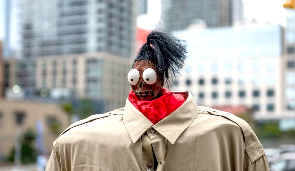 Video: “Cabeza reducida”, de Beetlejuice, el disfraz con mayor demanda para Halloween