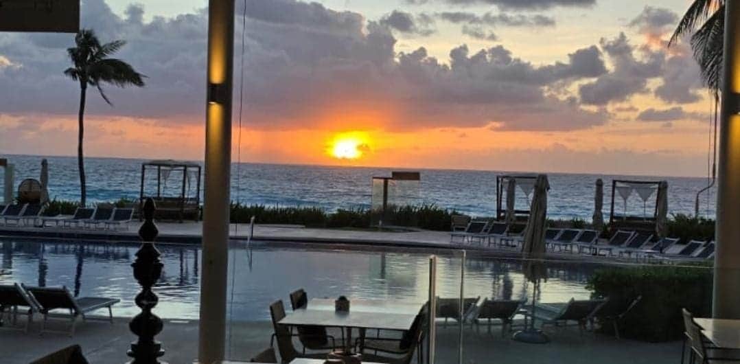 Zona de baja presión tiene 90% de probabilidad de convertirse en ciclón; está a mil 300 km de Quintana Roo