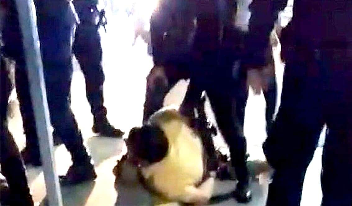 Video: Arrestan, agreden y mantienen incomunicado 14 horas a reportero en Irapuato