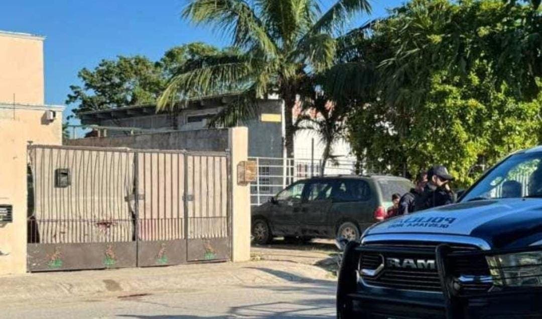 Más violencia; sujetos armados disparan contra un taller mecánico en Cancún