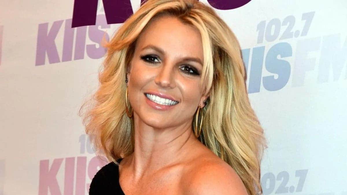 Britney Spears se muda por acoso de los paparazzi a México