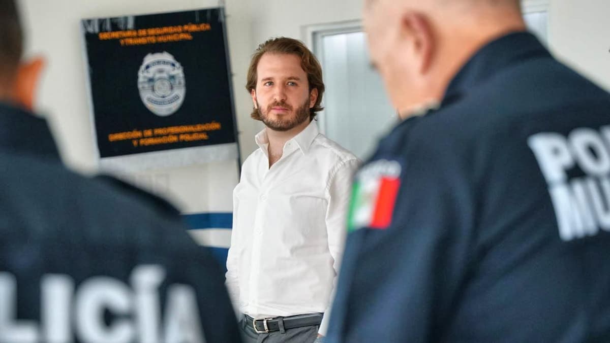 El PVEM en Solidaridad y su dirigente municipal, Fernando Muñoz te invitan a la colecta de juguetes