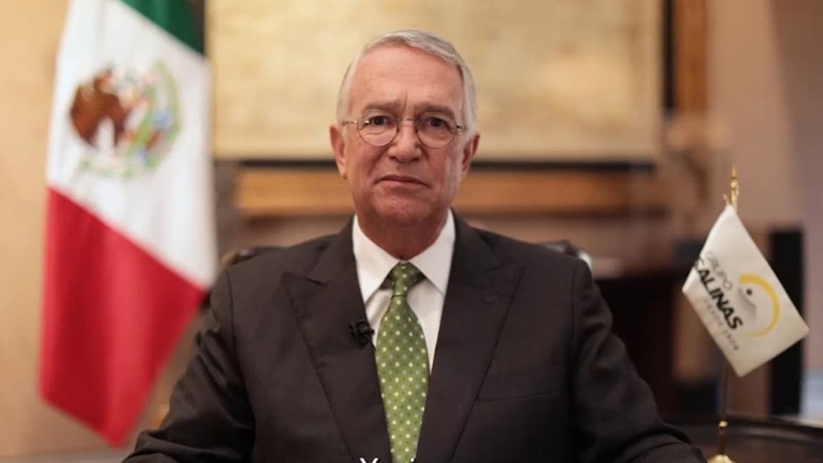 Ricardo Salinas Pliego pide a sus productores de Tv Azteca no utilizar más lenguaje incluyente