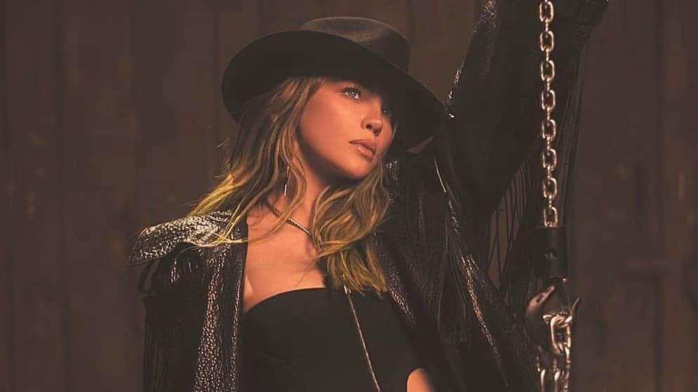 Belinda anuncia su regreso a los corridos tumbados en colaboración con Tito Double P