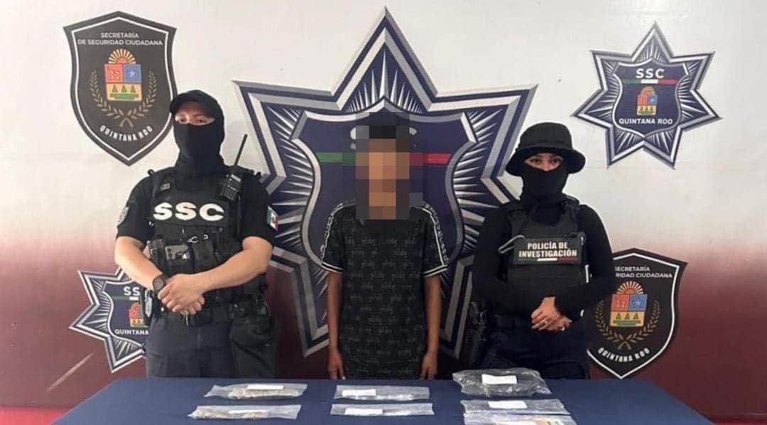 Detienen a niño de solo 13 años con varias dosis de droga y dinero en efectivo en Cancún