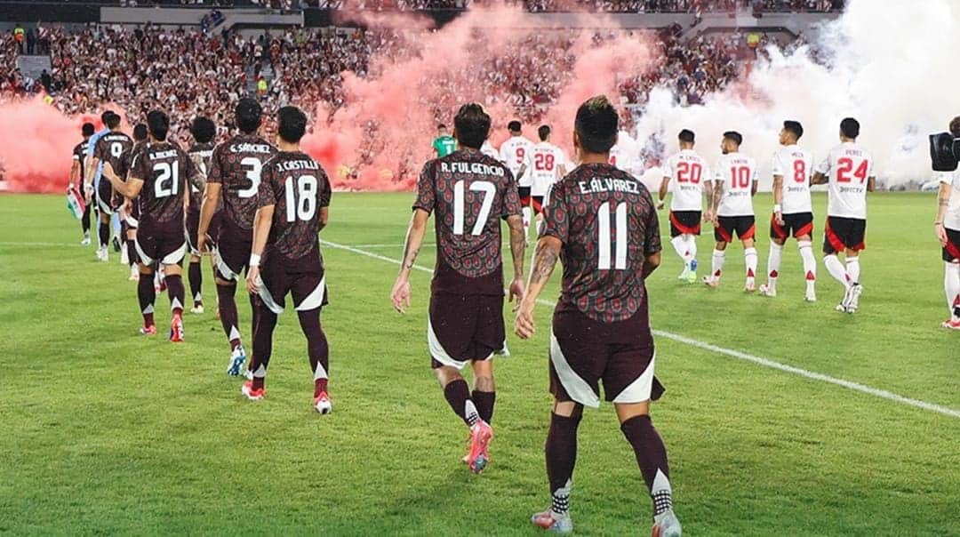 Video: México pierde contra River Plate de Argentina durante su gira por Sudamérica