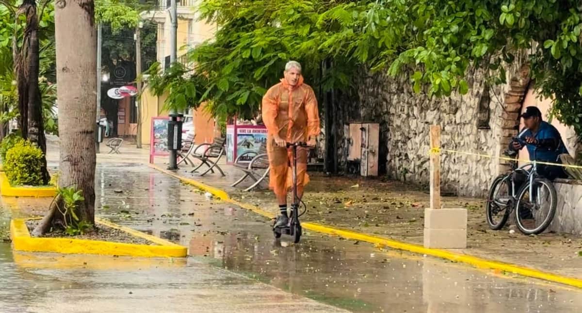 Regularán en Playa del Carmen vehículos de micromovilidad como scooters, monopatines y bicicletas eléctricas