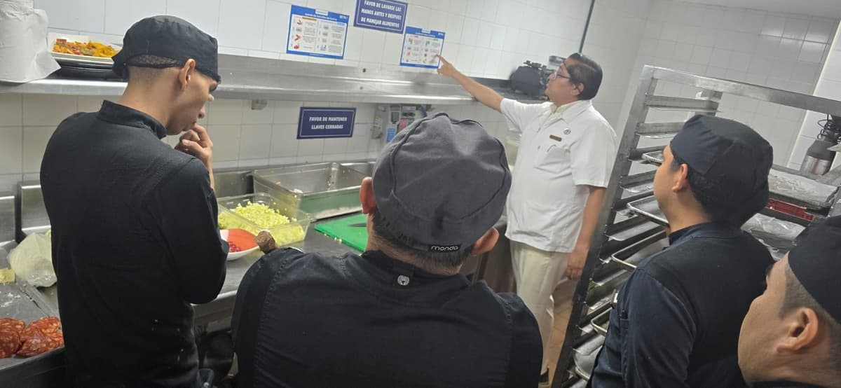 Podría haber hasta seis mil vacantes en Quintana Roo para migrantes deportados