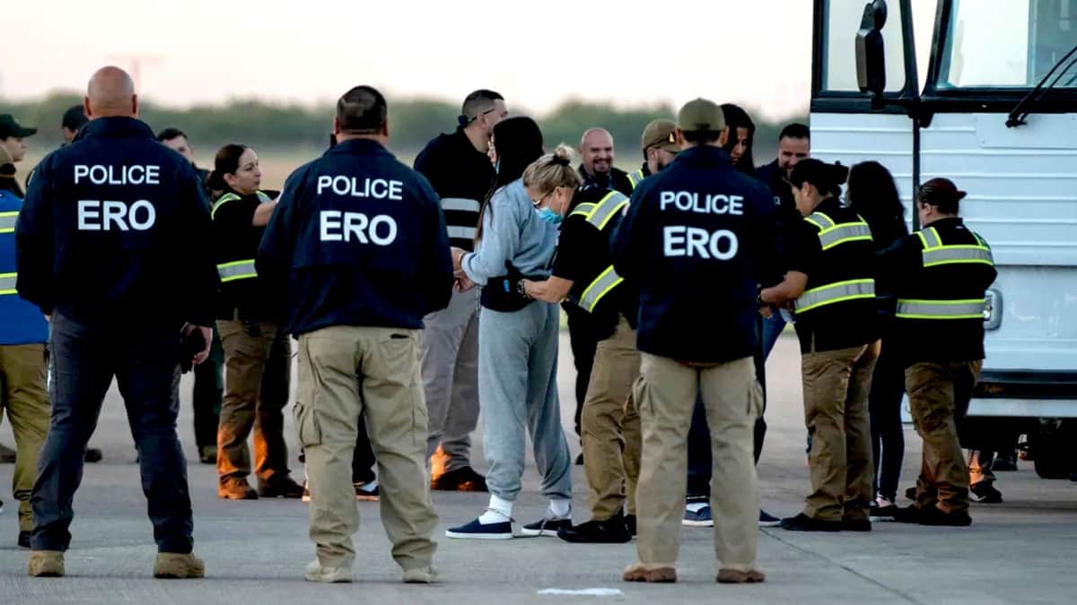 Video: Amenaza deportación a cinco millones de mexicanos; paraliza el miedo a latinos