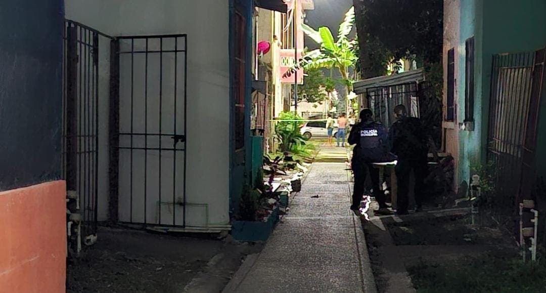 Asesinan a un hombre y a una mujer en Villas Otoch Paraíso de Cancún