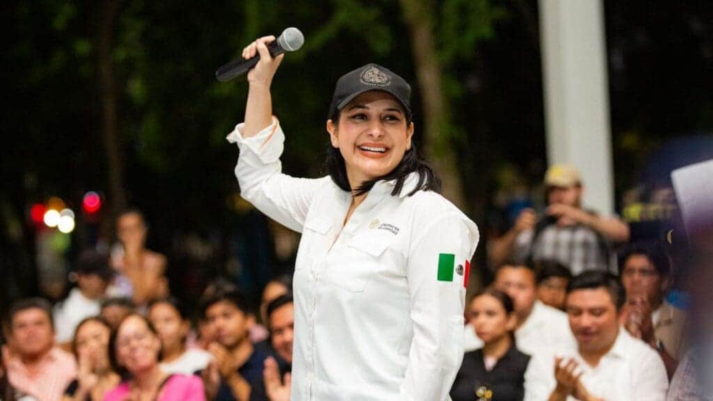 Masivo apoyo en primer foro ciudadano a favor del cambio de nombre de Solidaridad a Playa del Carmen