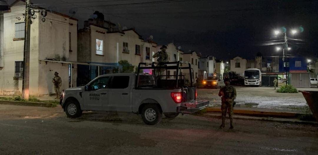 Motociclistas asesinan a un sujeto en Cancún por presuntamente resistirse a un asalto