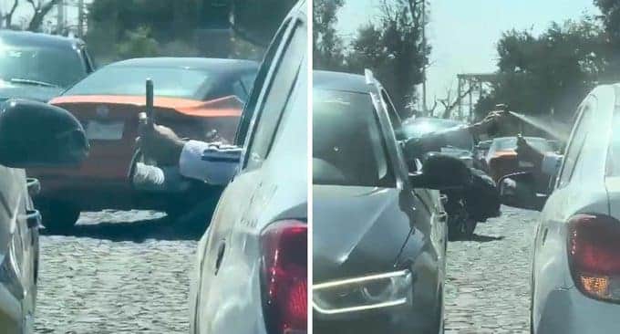 Video: Exhiben a maestro por rociar gas pimienta a estudiante en la Universidad de Guadalajara