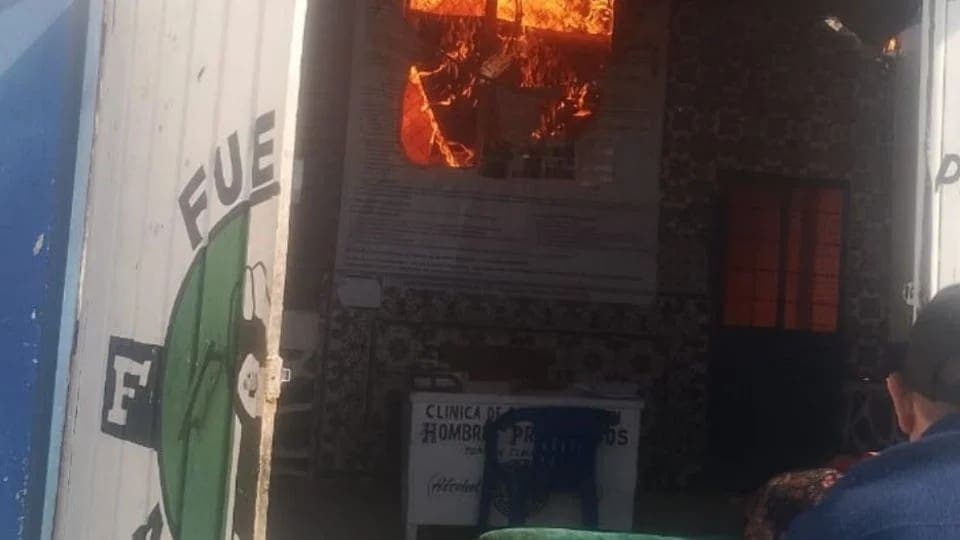 Reportan al menos cinco muertos y 11 heridos por incendio en centro de rehabilitación en Tlalpan