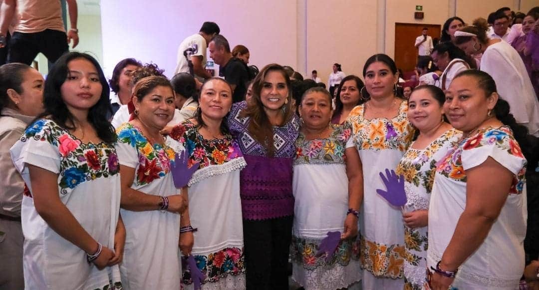 Invita Mara Lezama a mujeres de Quintana Roo a luchar contra la desigualdad, violencia y discriminación