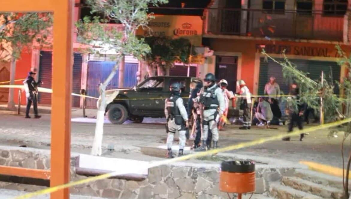 Asesinan a siete personas tras ataque armado durante convivio en Salamanca, Guanajuato