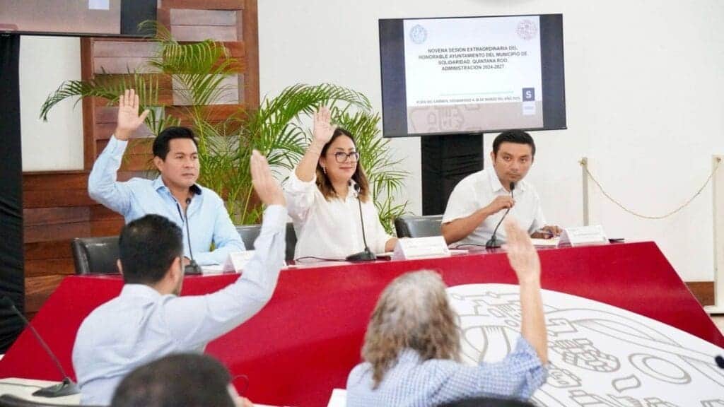 Aprueba Cabildo de Solidaridad proyecto de decreto para el cambio de nombre del municipio a Playa del Carmen