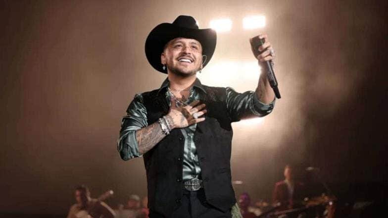 Acusan a Christian Nodal de plagiar a banda de rock mexicana en su canción ‘El amigo’