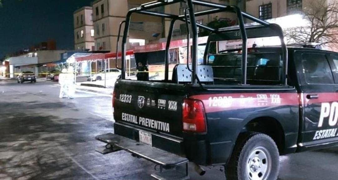 Sigue la violencia; disparan contra dos personas en una taquería de Cancún