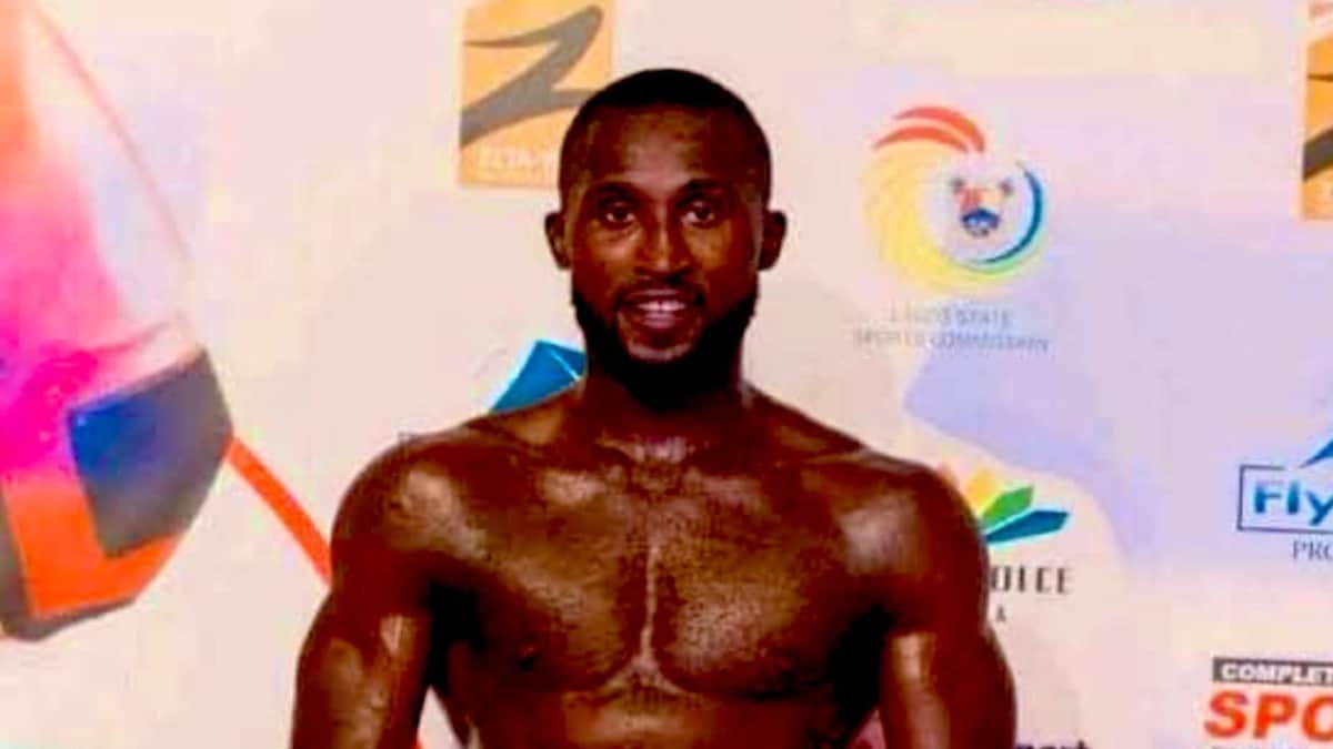 VIDEO: Muere boxeador tras desplomarse en pleno combate en Ghana