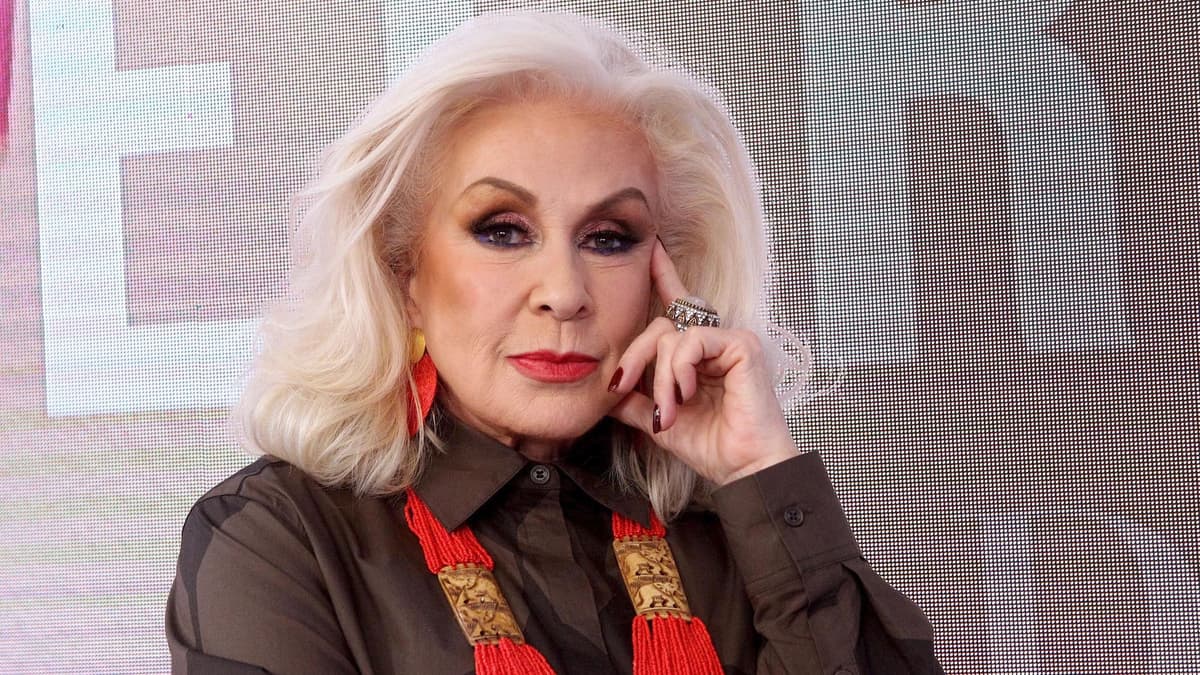 Acusan a Laura Zapata de clasista por comentarios contra haters en su cuenta en X