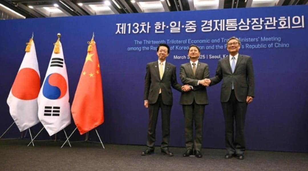 China, Japón y Corea del Sur se unen para hacer frente a aranceles de Donald Trump