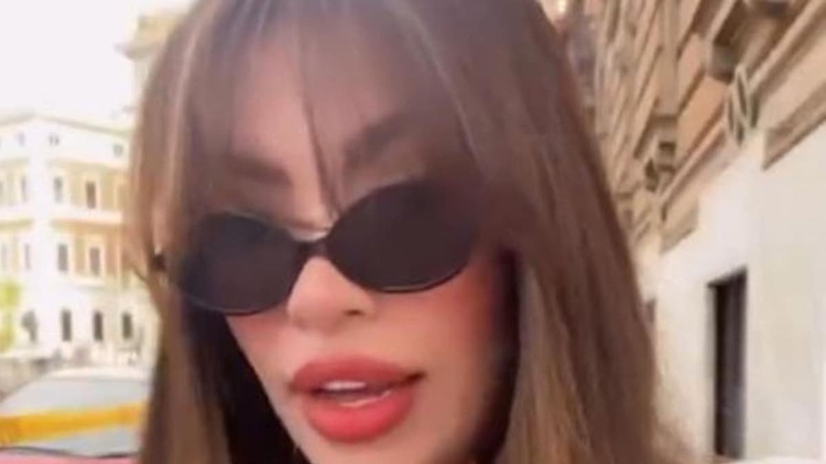 VIDEO: Critican a influencer que se grabó durante funeral del Papa Francisco